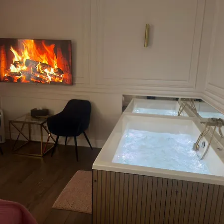 Z Jacuzzi Glamour Starowislna Apartment